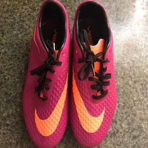 Nike Hypervenom Women Soccer Cleats
